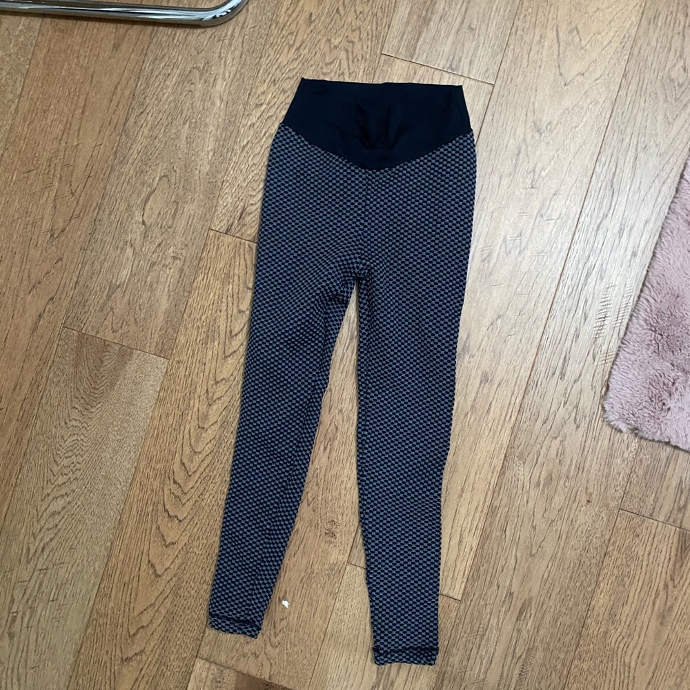 mesh leggings